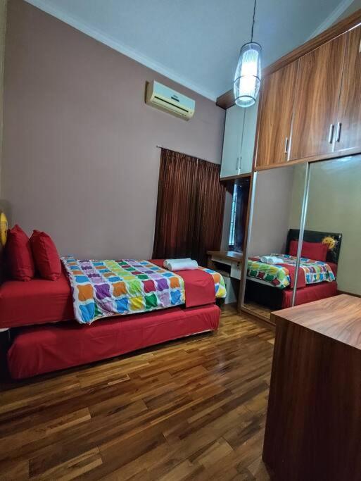 Niki Mawon Homestay Kejayan ภายนอก รูปภาพ