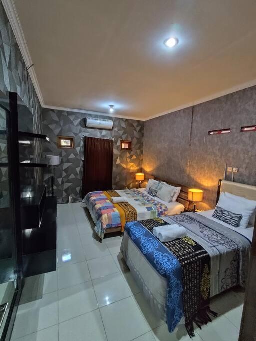 Niki Mawon Homestay Kejayan ภายนอก รูปภาพ